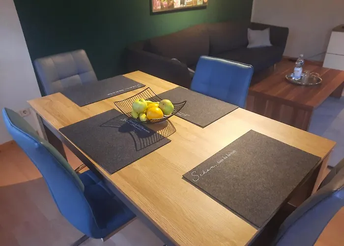 Lerchi Am Nuerburgring * Kelberg